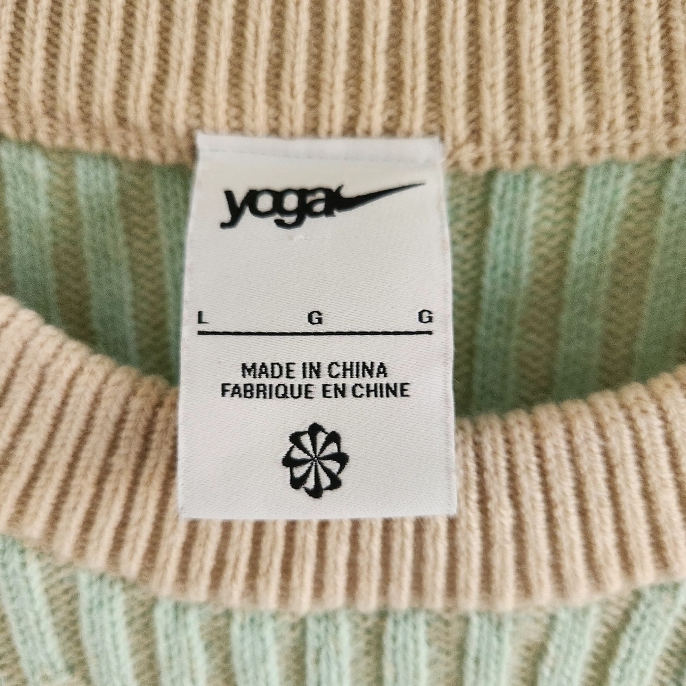 Nike Yoga Luxe Wool Blend Cover Up Knit Crew Neck Mint Sweater Size L - Picture 3 of 6